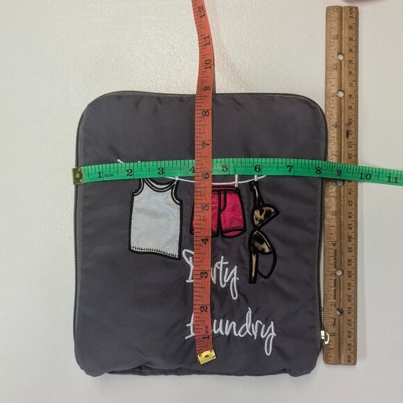 Dirty Laundry Foldable Bag - Picture 2 of 14